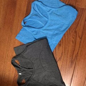 lululemon athletica Tops - Lululemon Swiftly Racerback Tank Tops Size 6 lululemon athletica Tops - Lululemon Swiftly Racerback Tank Tops Size 6